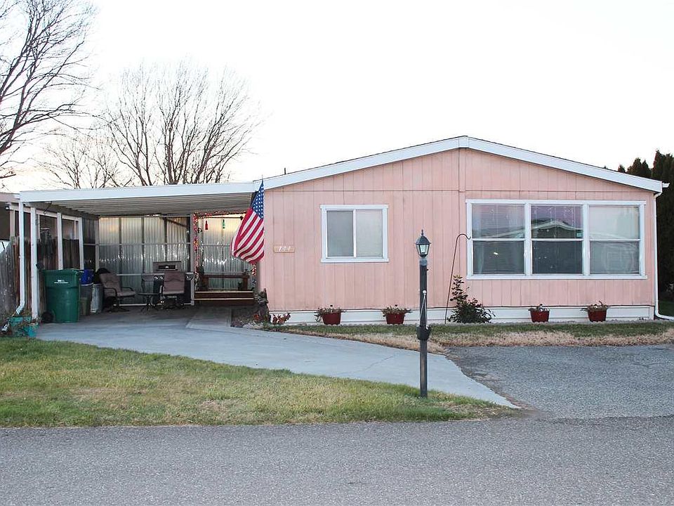 1st image of 2917 W 19th Ave Trailer 144