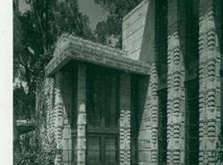8161 Hollywood Blvd, Los Angeles, CA 90069
