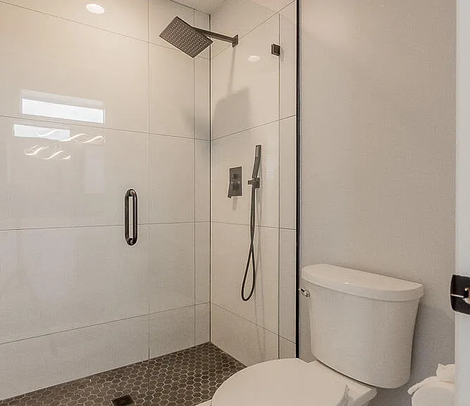 1770 Victoria Chase Ct — Photo 8
