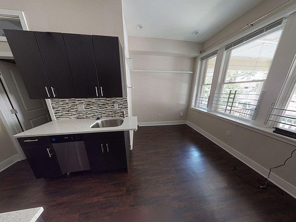 2nd image of 4426 Pine St APT 1F