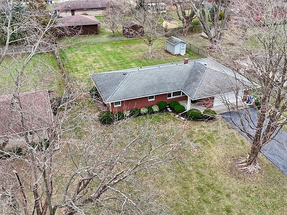 4th image of 7117 Chandler Dr