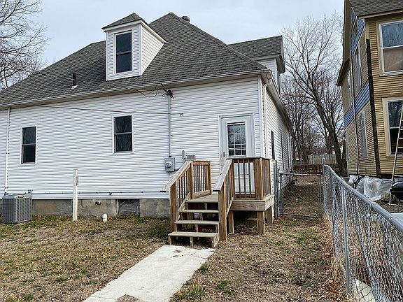 4th image of 414 S Quincy Ave