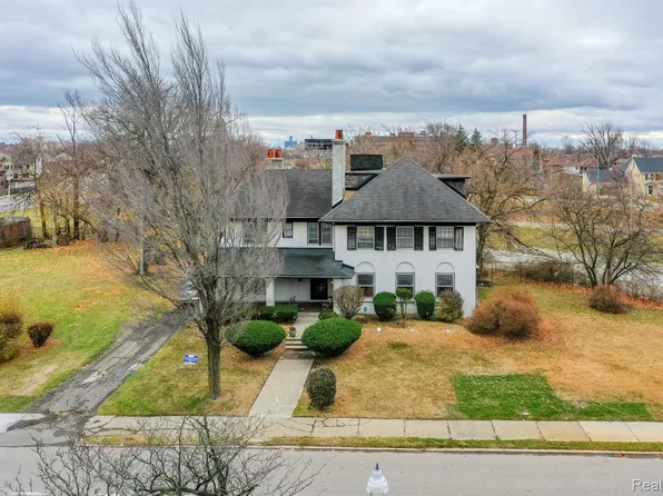 1135 Chicago Blvd, Detroit, MI 48202