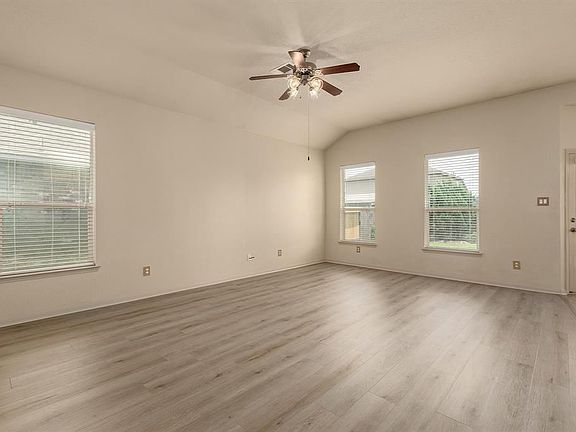 4th image of 22543 Stillwater Canyon Ln