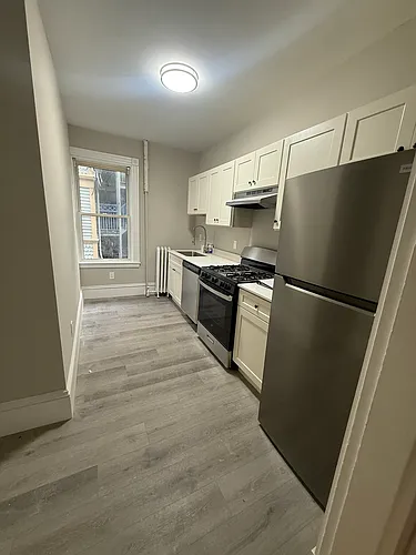 4 Pleasant Ave #1 Photo 1