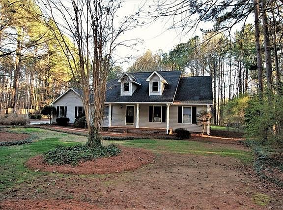 4th image of 845 Timber Creek Dr