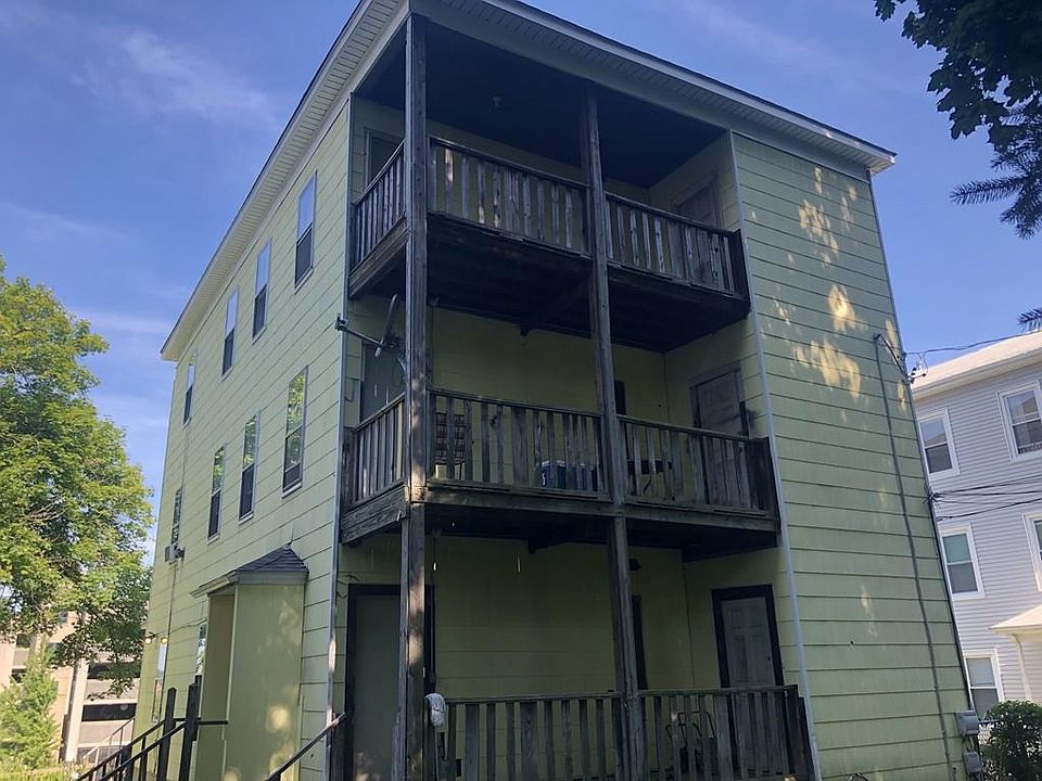 2nd image of 16 Hooper St