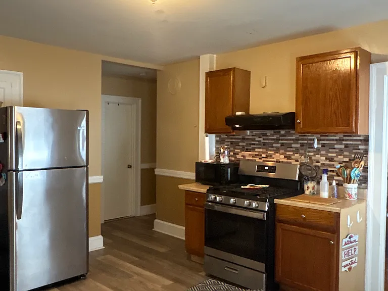 27 Brooklawn St #1 — Photo 11