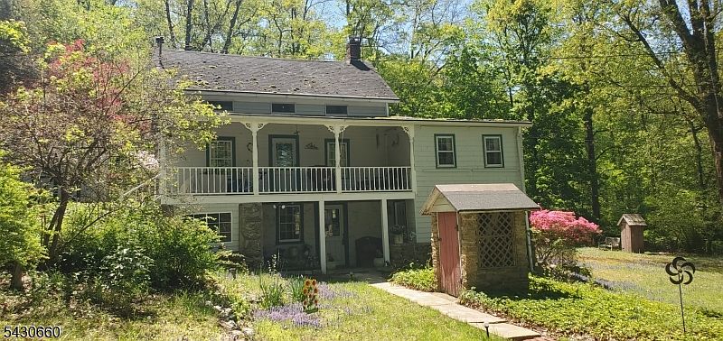 1st image of 148 Mount Grove Rd