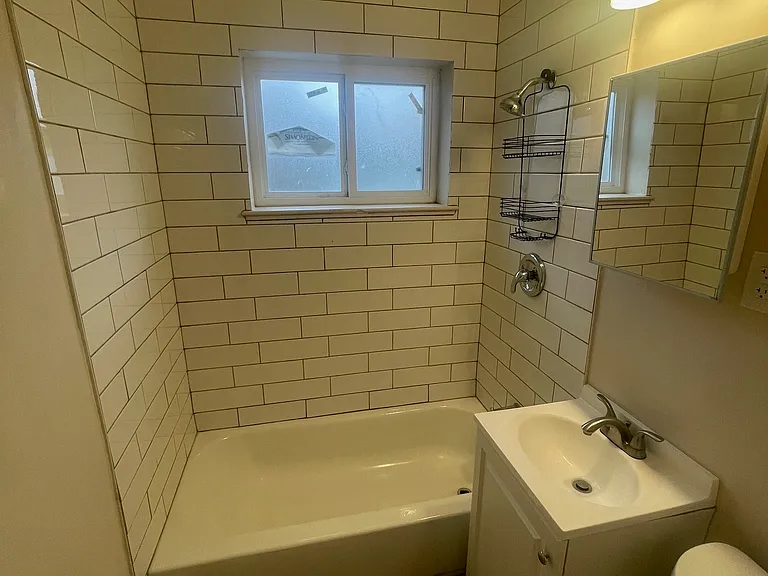 2124 N Gilpin St #B — Photo 6