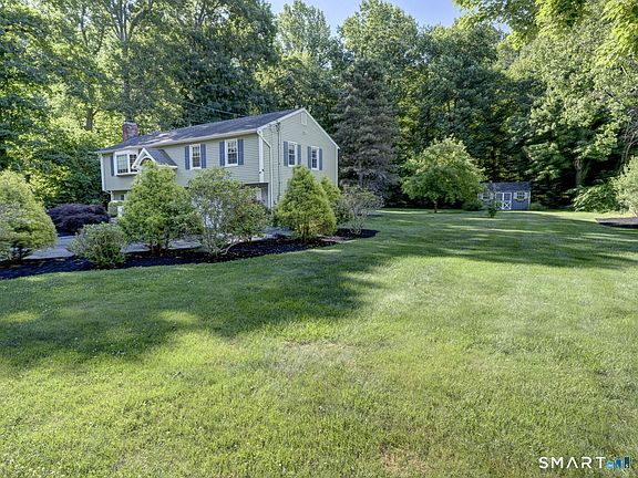 3rd image of 98 Osborn Lane