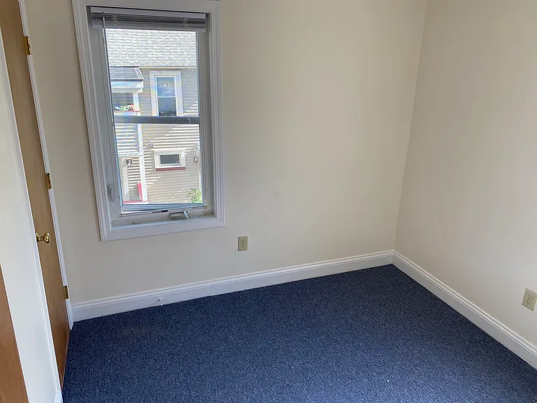 14 Bright St #3 — Photo 10