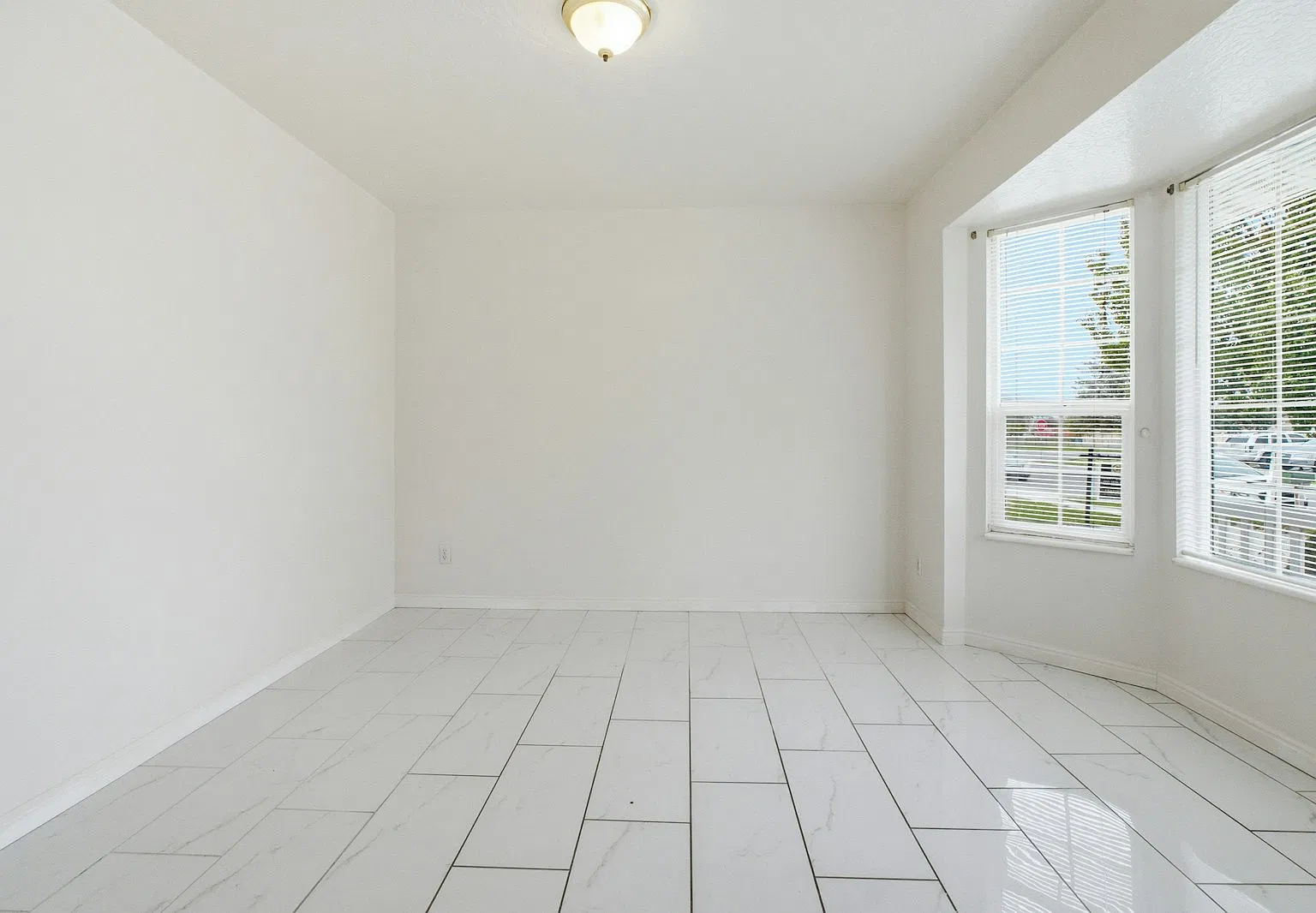 1421 West 50 South Street — Photo 3