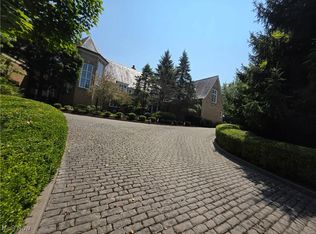 545 Bristol Dr, Aurora, OH 44202