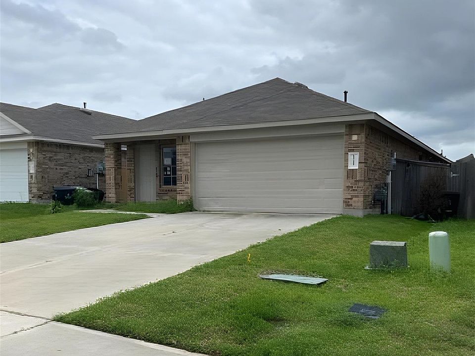 1st image of 14687 Canyon Pines Ln