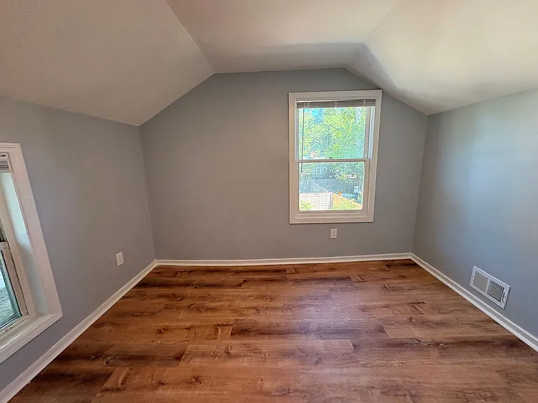 1219 Washington Ave — Photo 33