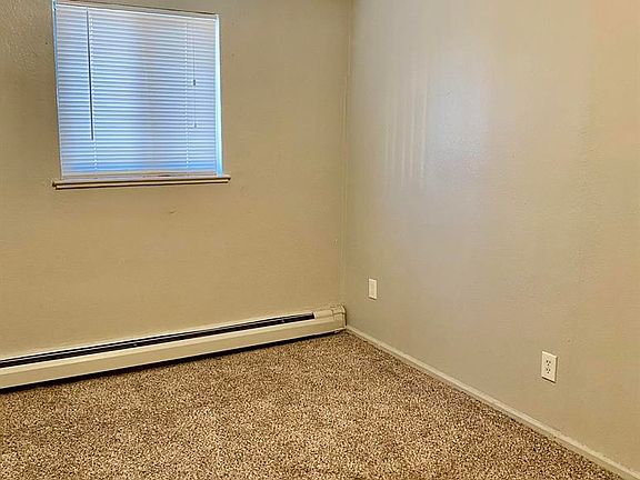 5th image of 2216-2232 Dayton St #2218