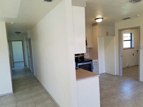 4th image of 1205 Tangelo Ct