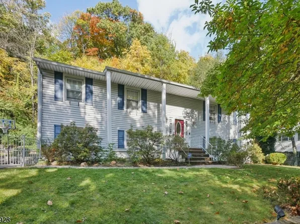 223 Western Ave, Morris Twp., NJ 07960