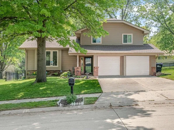 12933 Ohio Cir, Omaha, NE 68164