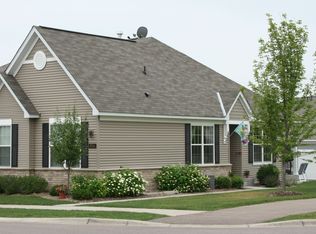 9754 Gable Dr, Eden Prairie, MN 55347