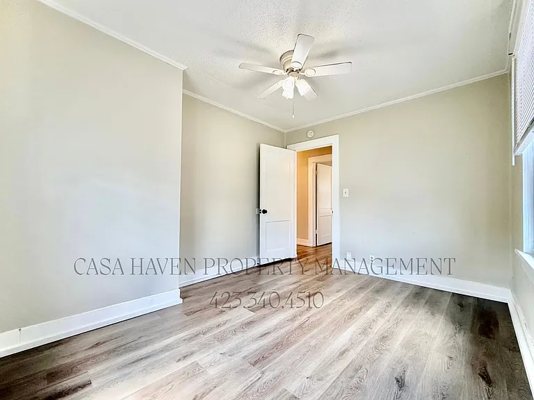 320 Clark St — Photo 13