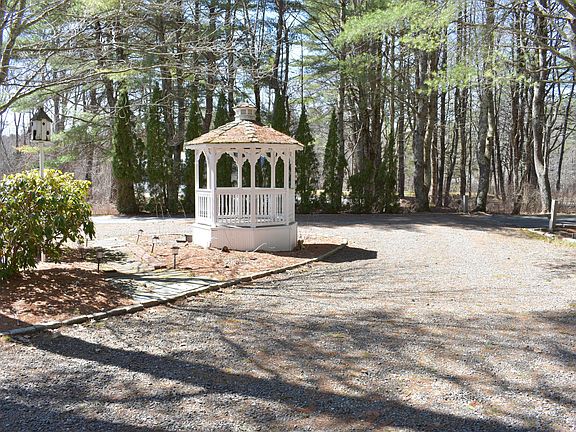 4th image of 269 Beech Ridge Road