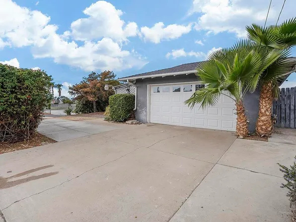 2105 E 4th St, National City, CA 91950