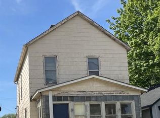 1664 5th St, Madison, IL 62060