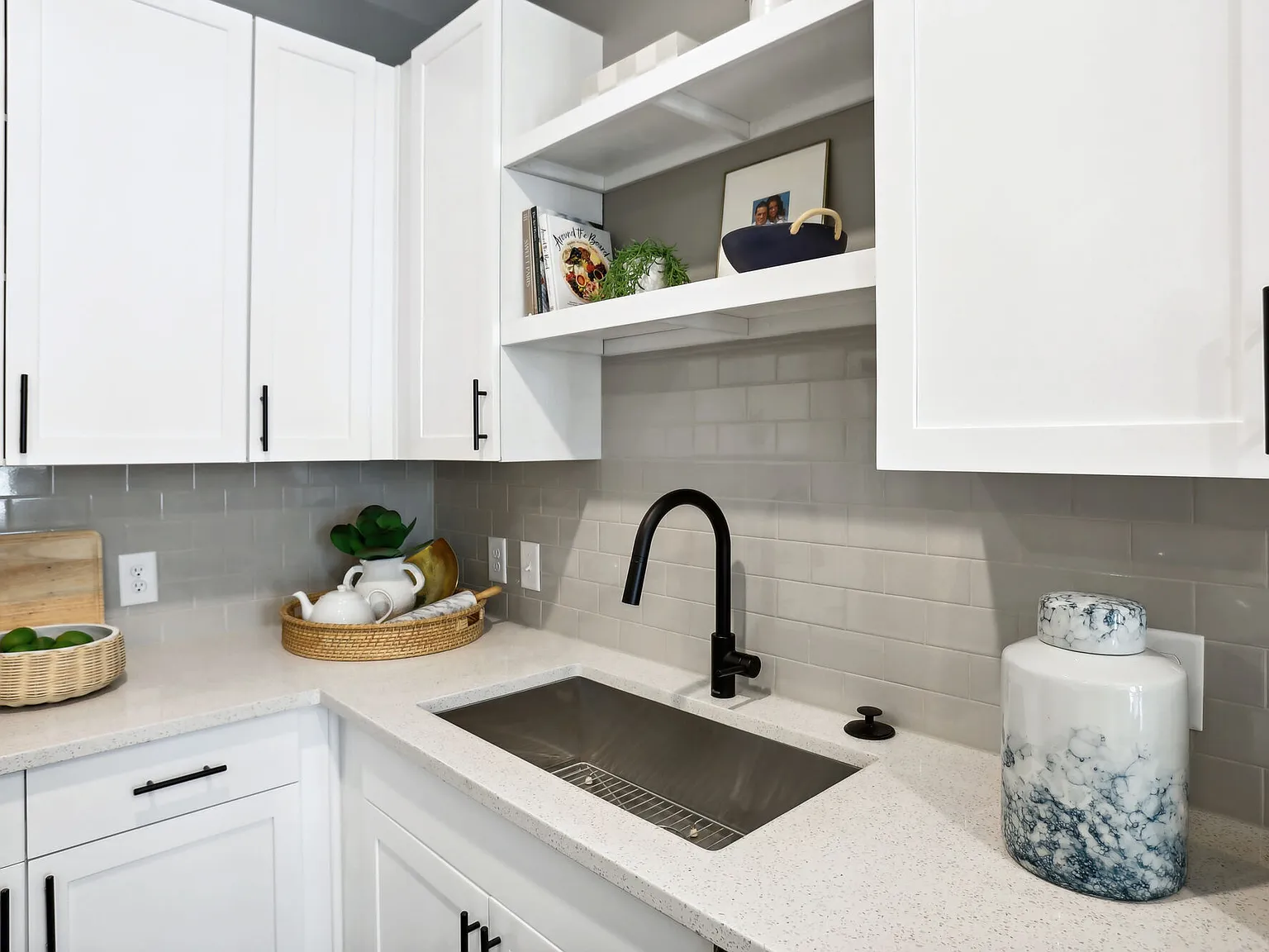 Chandler Residences — Photo 4