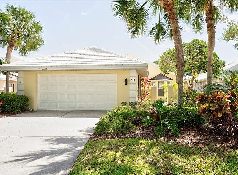 1st image of 738 Brightside Crescent Dr #20