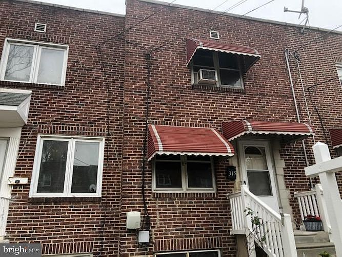 2nd image of 315 Cooper Ave