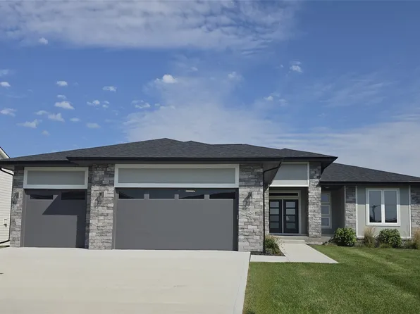 16203 Goodman Dr, Urbandale, IA 50323