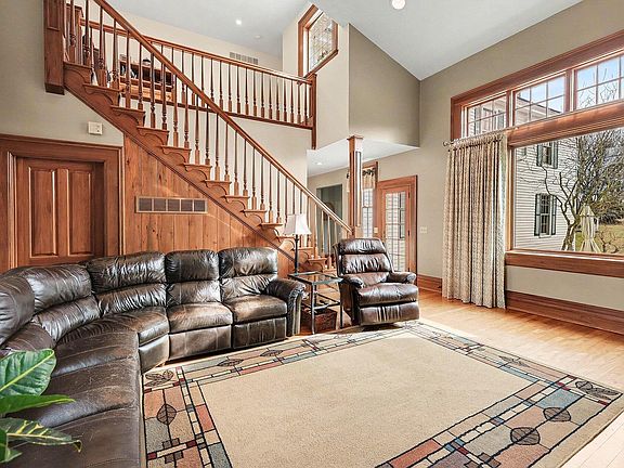 4th image of 5225 Whitton Rd