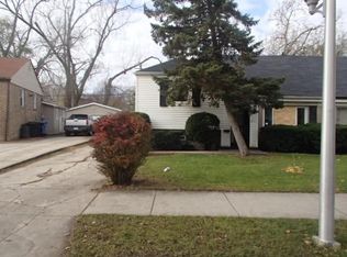 9802 S Merrion Ave, Chicago, IL 60617