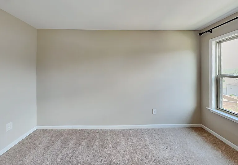 705 Pressing Dr — Photo 16