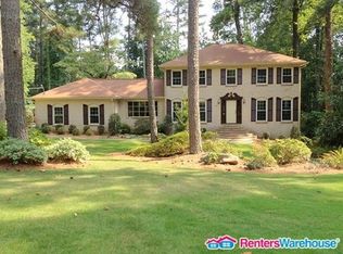 5003 Mountclaire Rd, Stone Mountain, GA 30087