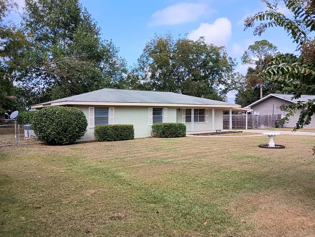 Building Photo - 503 Holly Hill Rd