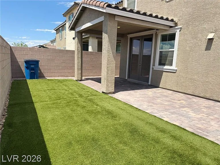 2321 Teatro Ave — Photo 27