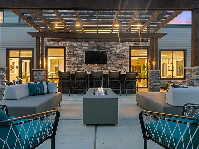Outdoor Fireside Lounge