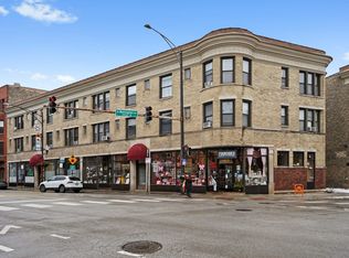 2956 N Clark St #2, Chicago, IL 60657