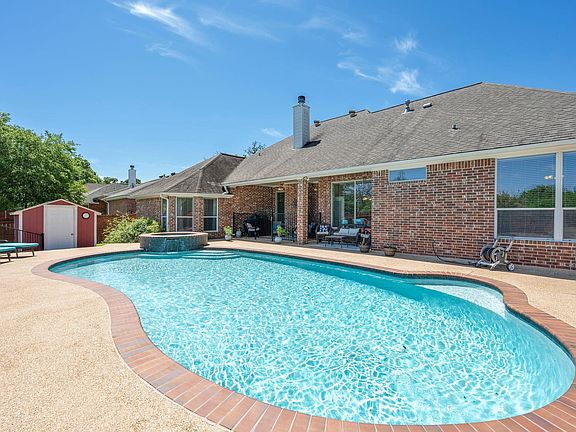 3rd image of 3710 Williams Trace Dr