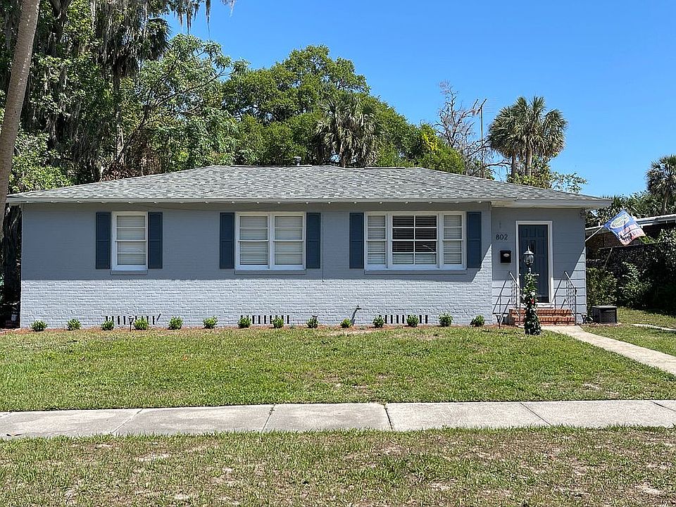 1st image of 802 Palm Ave