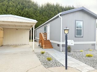 2322 Tacoma Rd E Trailer 11, Puyallup, WA