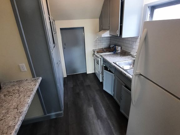 2nd image of 222 S Saint Peter St #222