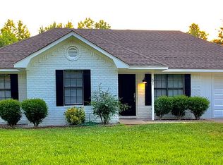 51 Garrett Rd, Greenbrier, AR 72058