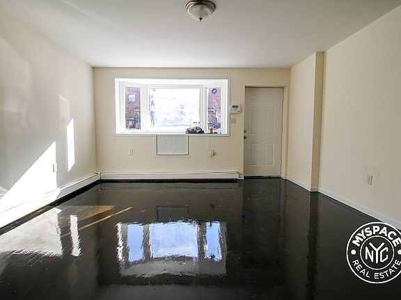 3rd image of 923A Gates Ave #1