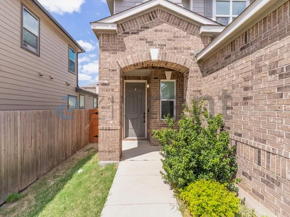 6420 Carriage Pines Dr, Del Valle, TX 78617