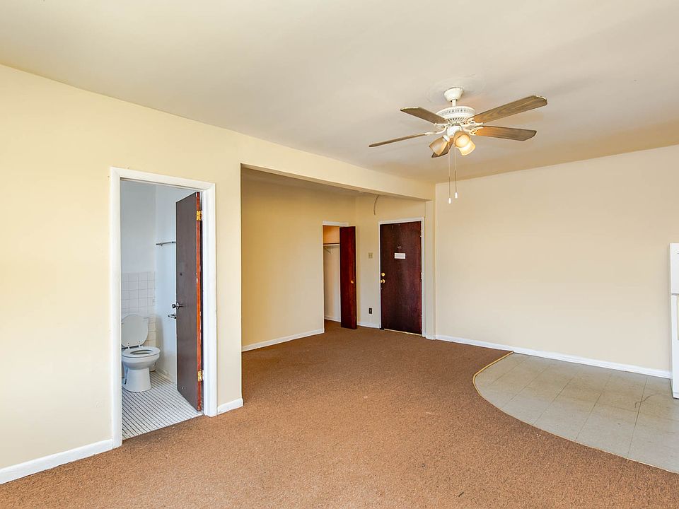 1st image of 1376 W 79th St #1376310