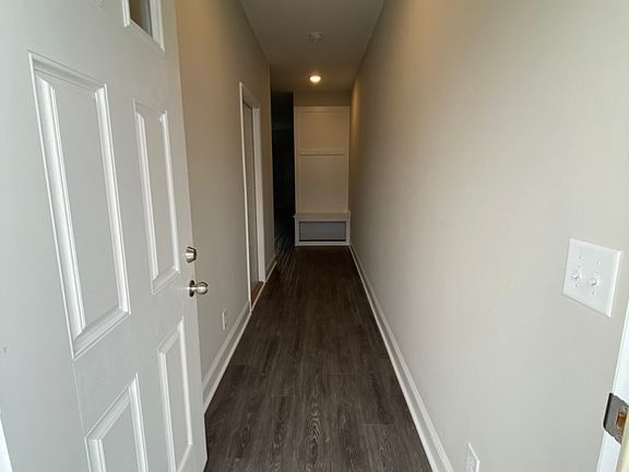 2nd image of 1032 Glenkirk Dr